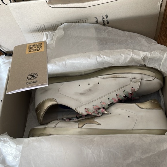 GOLDEN GOOSE sneakers size 42 Super * Classic (10.5 U.S. women’s) - Picture 2 of 8